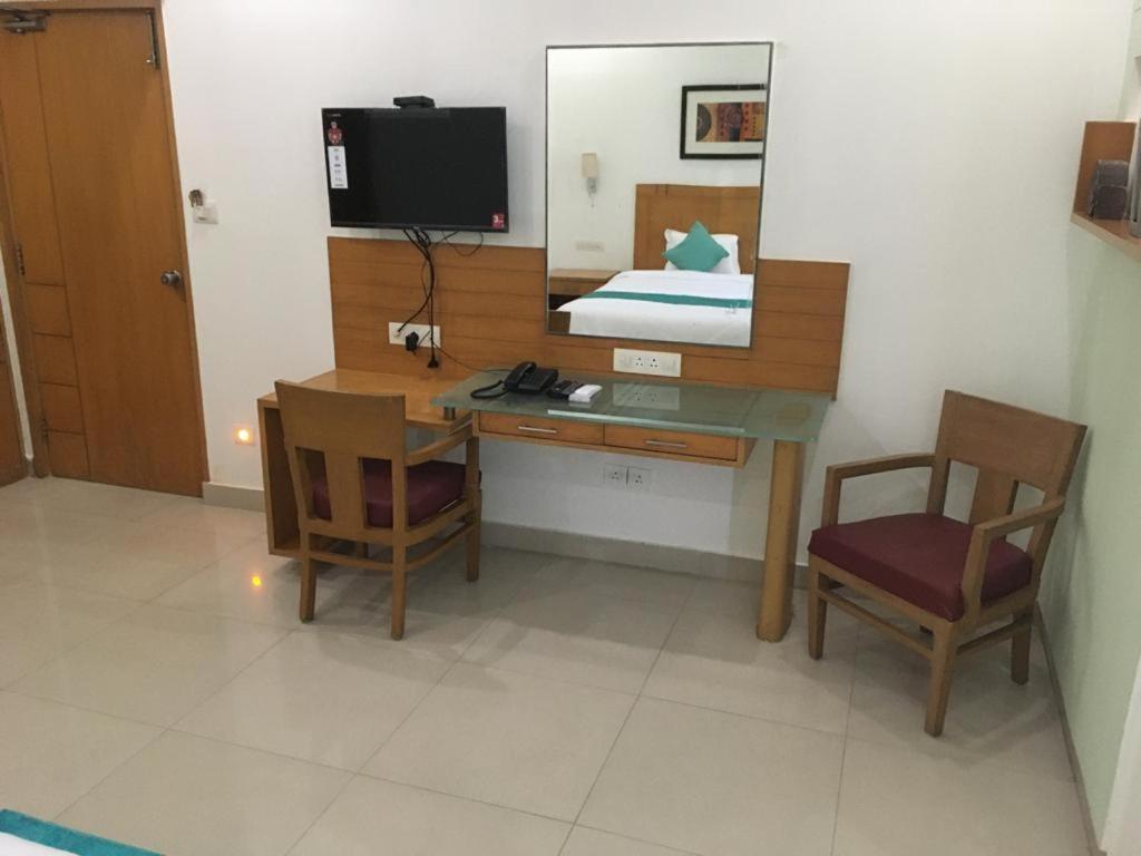 Fabhotel A&M - Nr Lv Prasad Institute, Banjara Hills Hyderabad Ngoại thất bức ảnh