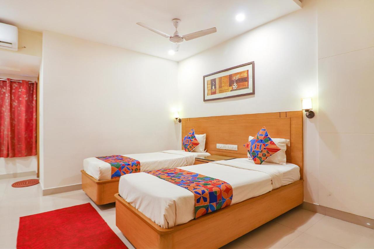 Fabhotel A&M - Nr Lv Prasad Institute, Banjara Hills Hyderabad Ngoại thất bức ảnh